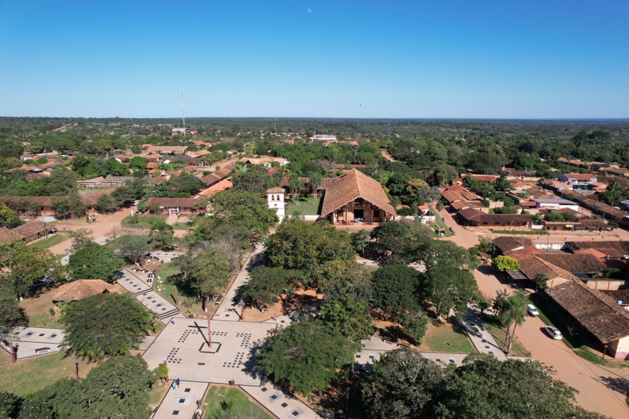 Vista aérea de trabajo territorial en San Miguel de Velasco